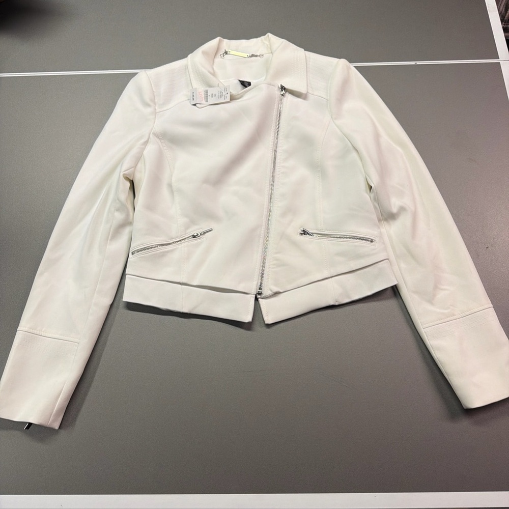 White House Black Market Women's White Moto Jacket Zip Detail Size 6 New Wit Tag